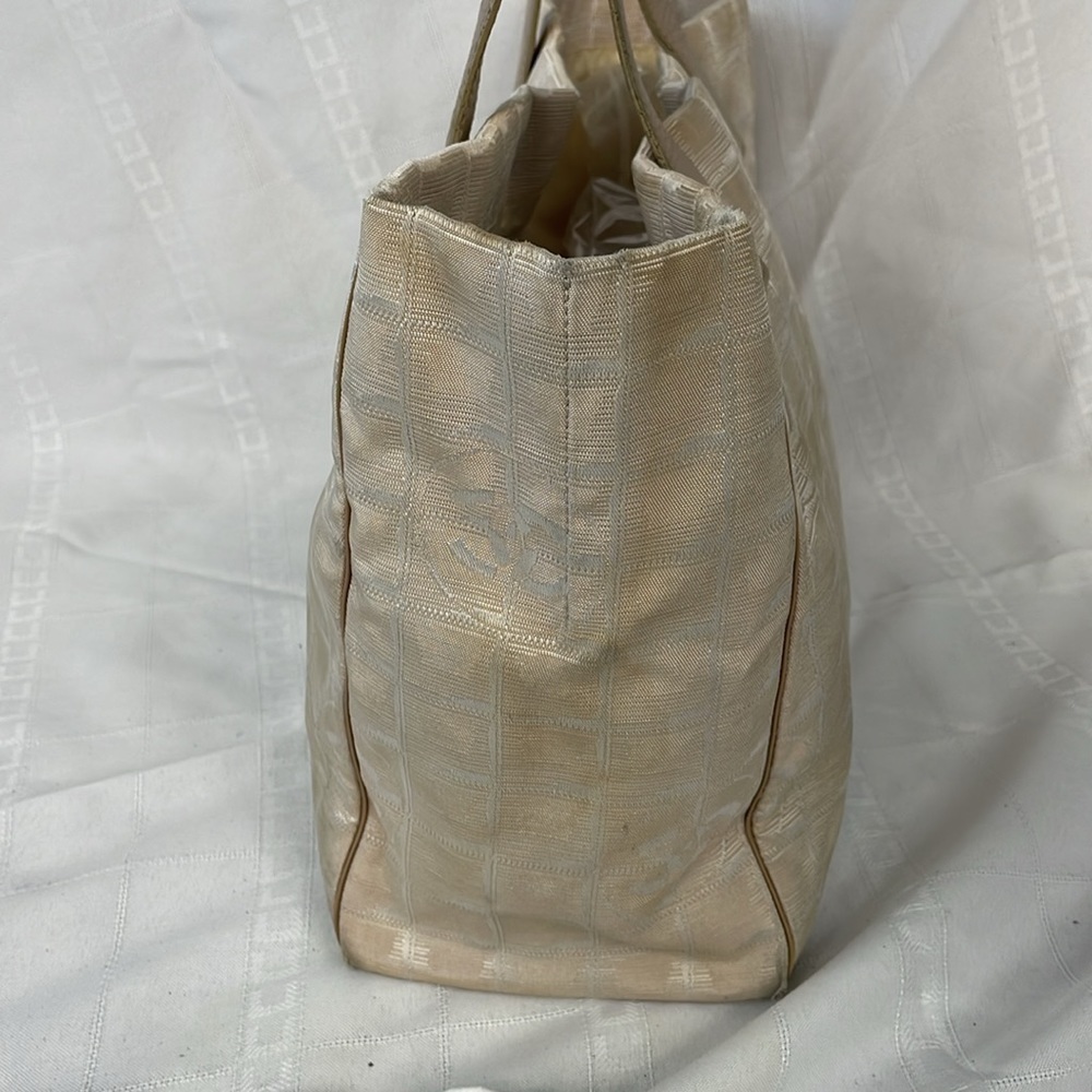 Chanel Travel Line CC Tote Bag Canvas Windowpane Shopper Beige Cream - Picture 5 of 17